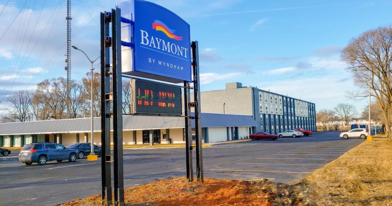 Hotel Baymont By Wyndham Ferndale/Royal Oak Exterior foto